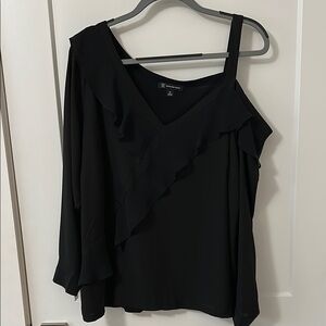 Elegant Black Ruffled Women's Top